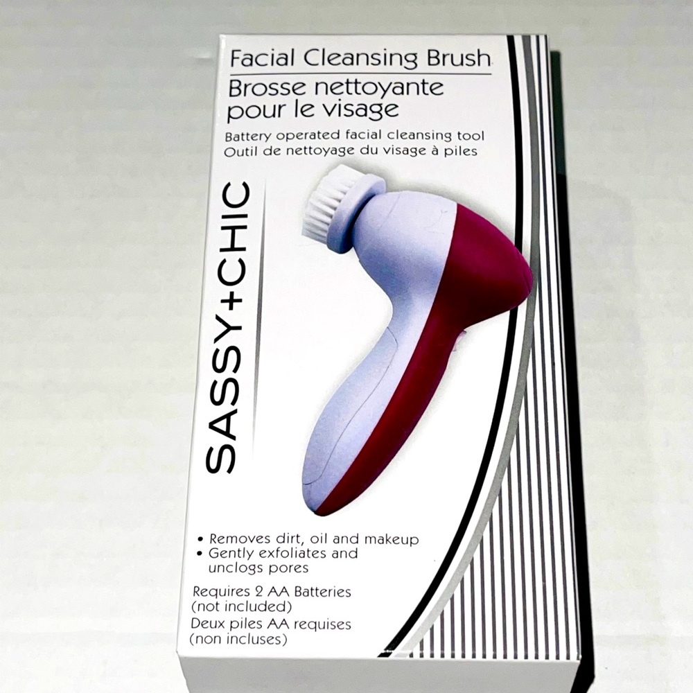Facial Cleansing Brush and Skin Exfoliator